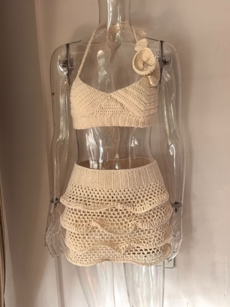 ชุดเซ็ต 2 ชิ้นสำหรับวันหยุดพัก - Crop Top Crochet บทวิจารณ์และราคา
