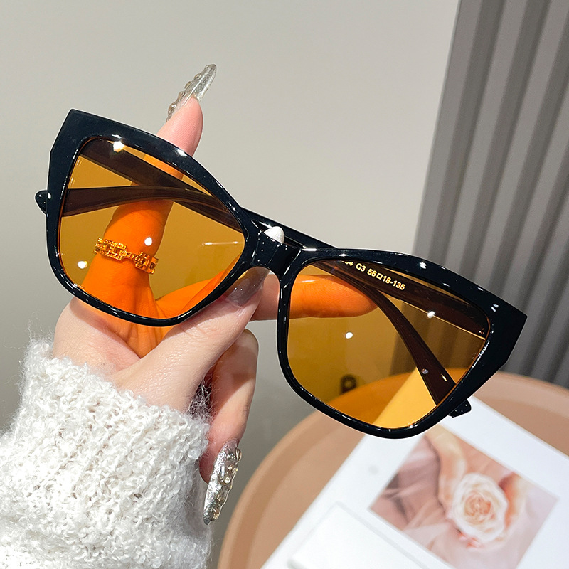 กรอบแว่นตาแฟชั่นทรงแคทอายสีสัน - Sunglasses Cat Eye บทวิจารณ์และราคา