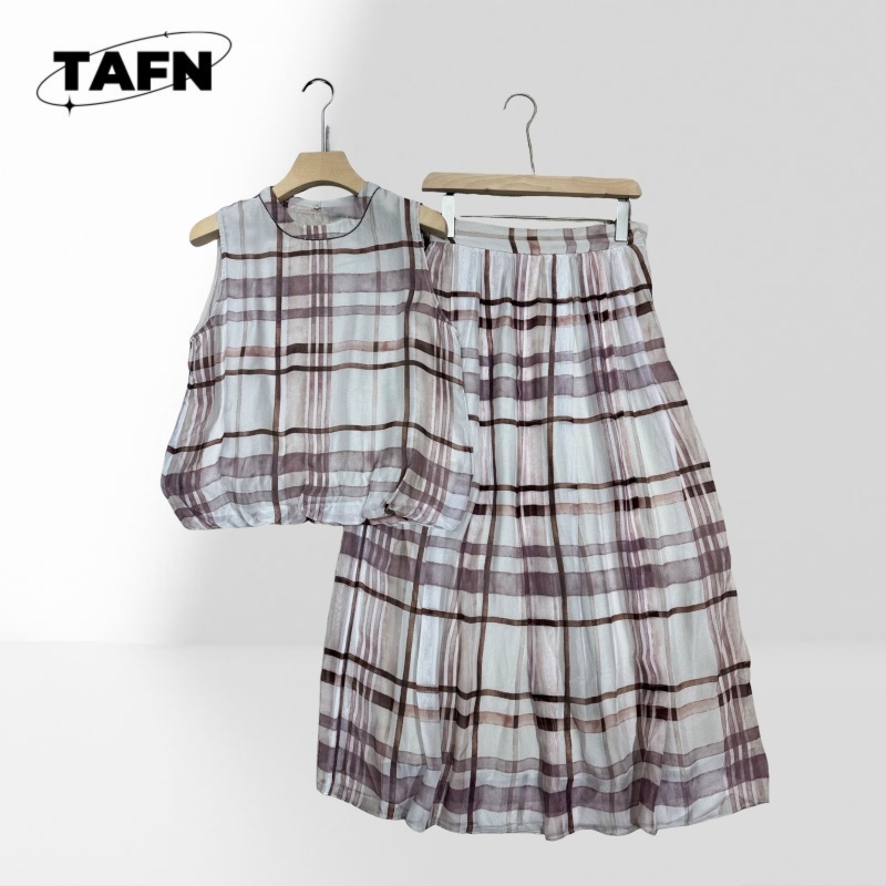 ชุดเซ็ตสองชิ้นลายตารางสำหรับผู - Midi Skirt Floral บทวิจารณ์และราคา