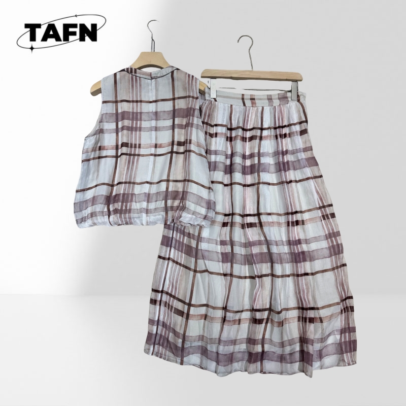 ชุดเซ็ตสองชิ้นลายตารางสำหรับผู - Midi Skirt Floral บทวิจารณ์และราคา